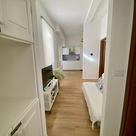 Piazza Garibaldi Eleganti Suite Con Sauna Udine Exteriör bild